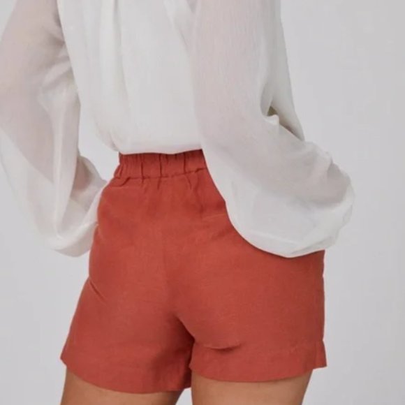 Aritzia Wilfred FABLE 3" LINEN SHORT in Moroccan Spice - Picture 2 of 7